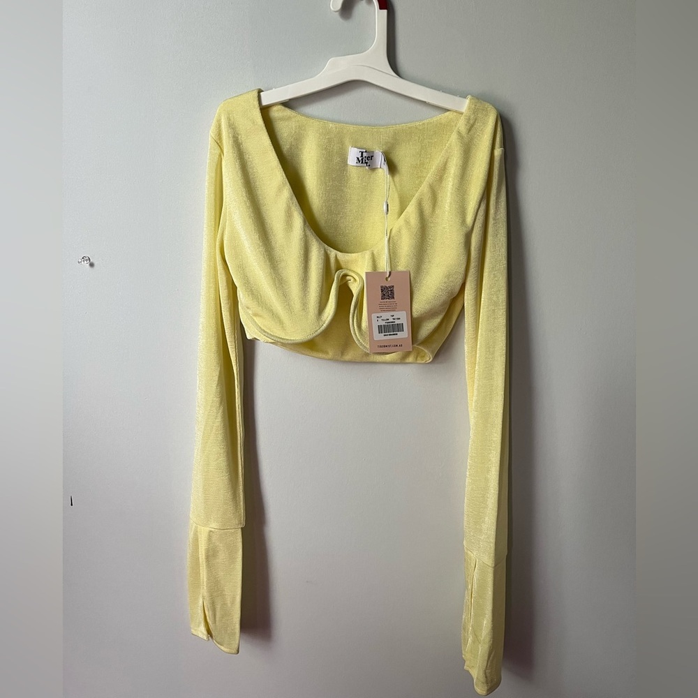 NWT Tiger mist crop top